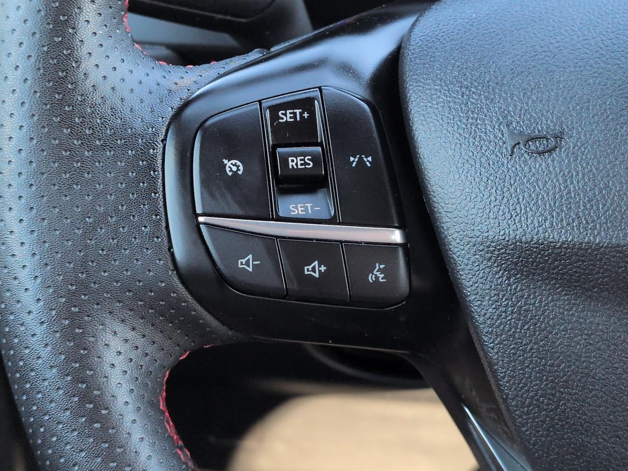 2025 Ford Escape ST-Line Select Appleton WI