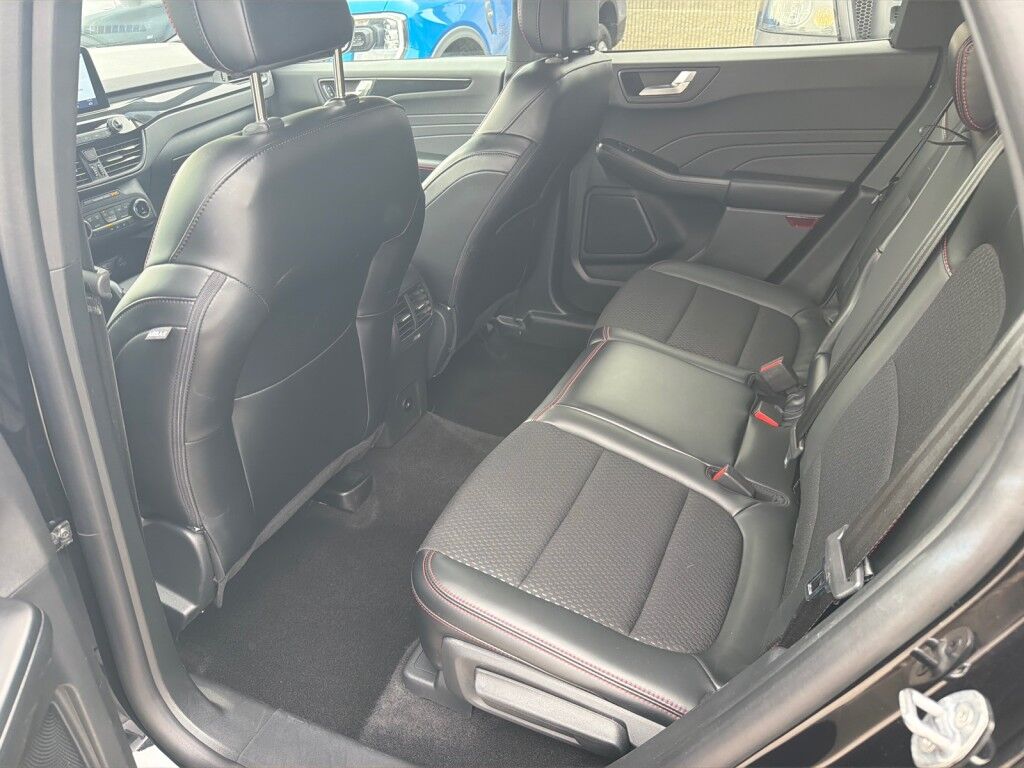 2025 Ford Escape ST-Line Select Cooperstown NY
