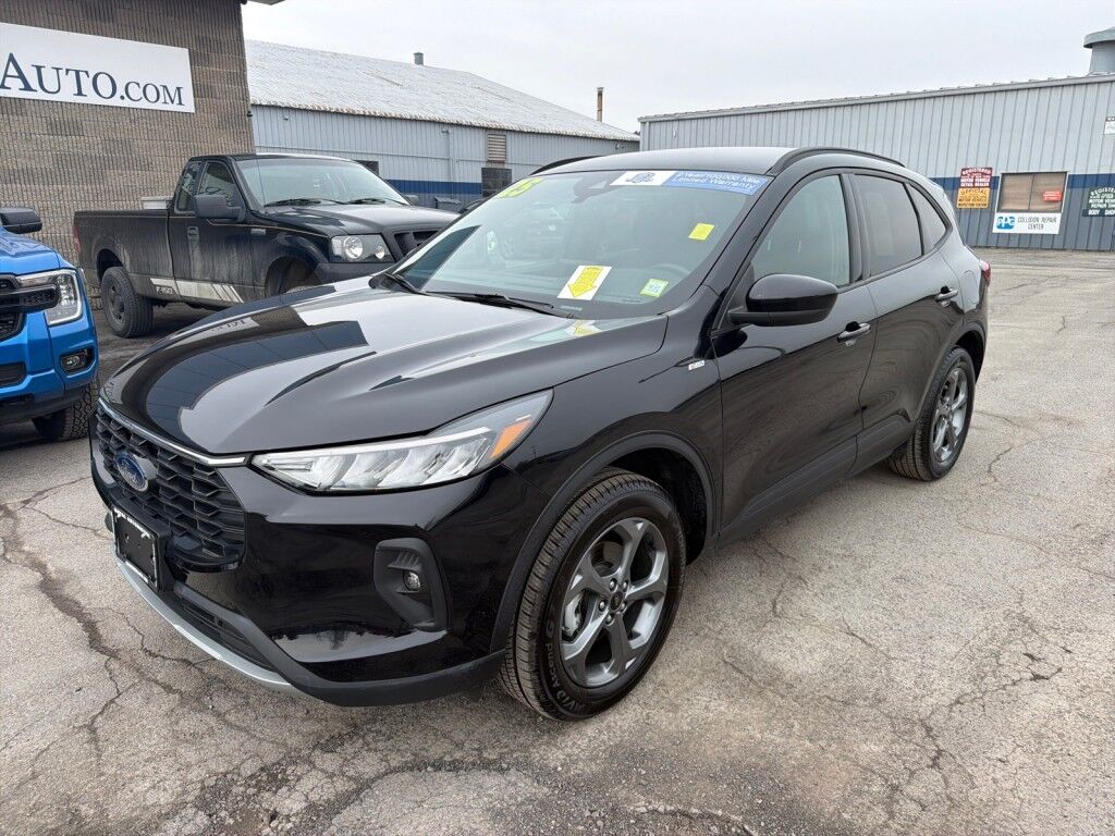 2025 Ford Escape ST-Line Select