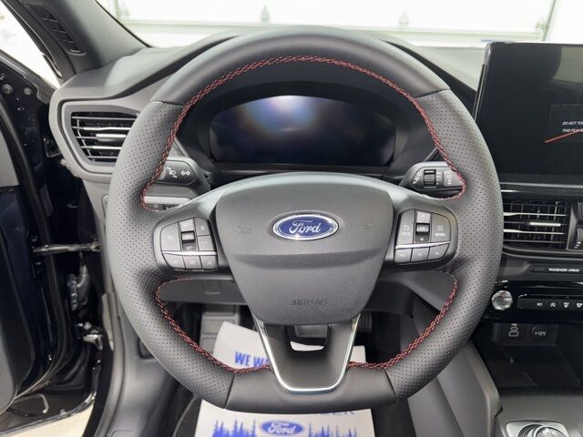 2025 Ford Escape ST-Line Select Pine River MN
