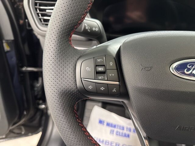 2025 Ford Escape ST-Line Select Pine River MN