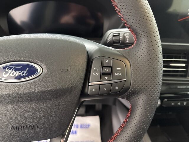 2025 Ford Escape ST-Line Select Pine River MN