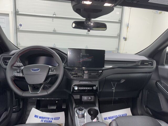 2025 Ford Escape ST-Line Select Pine River MN