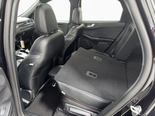 2025 Ford Escape ST-Line Select Pine River MN