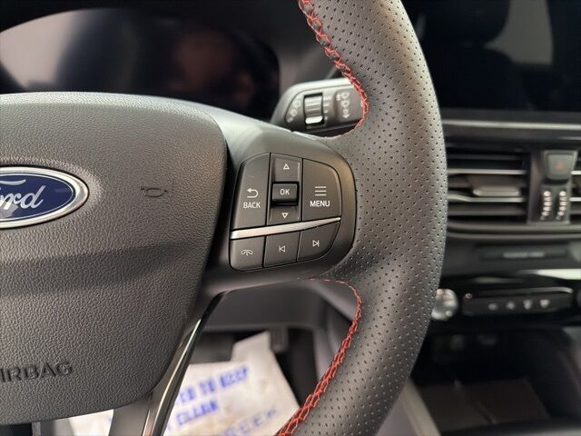 2025 Ford Escape ST-Line Select Pine River MN