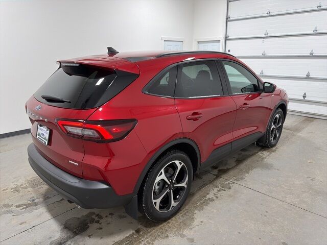 2025 Ford Escape ST-Line Select Pine River MN