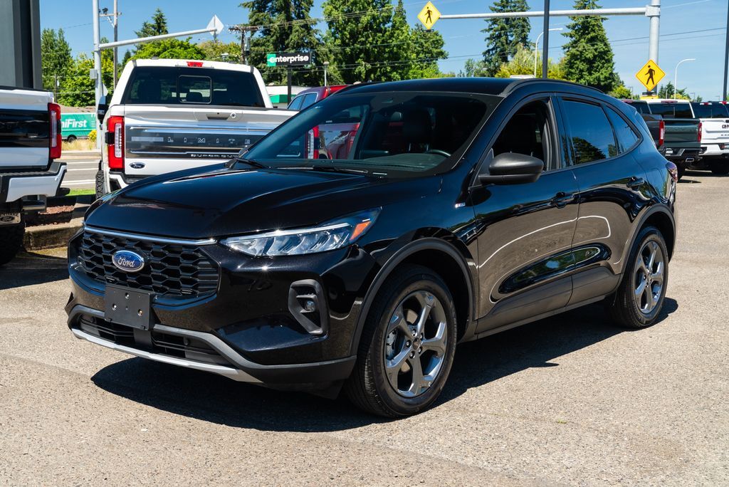 2025 Ford Escape ST-Line Select Milwaukie OR