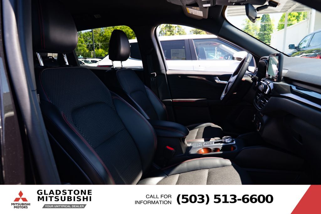 2025 Ford Escape ST-Line Select Milwaukie OR