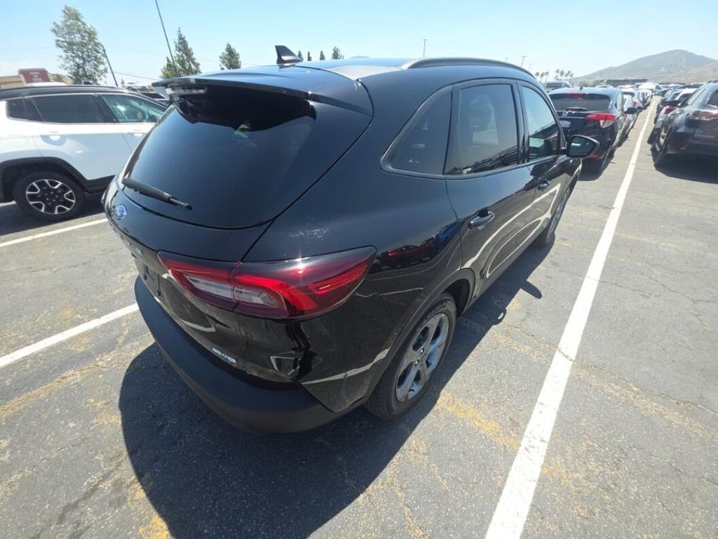 2025 Ford Escape ST-Line Select Milwaukie OR