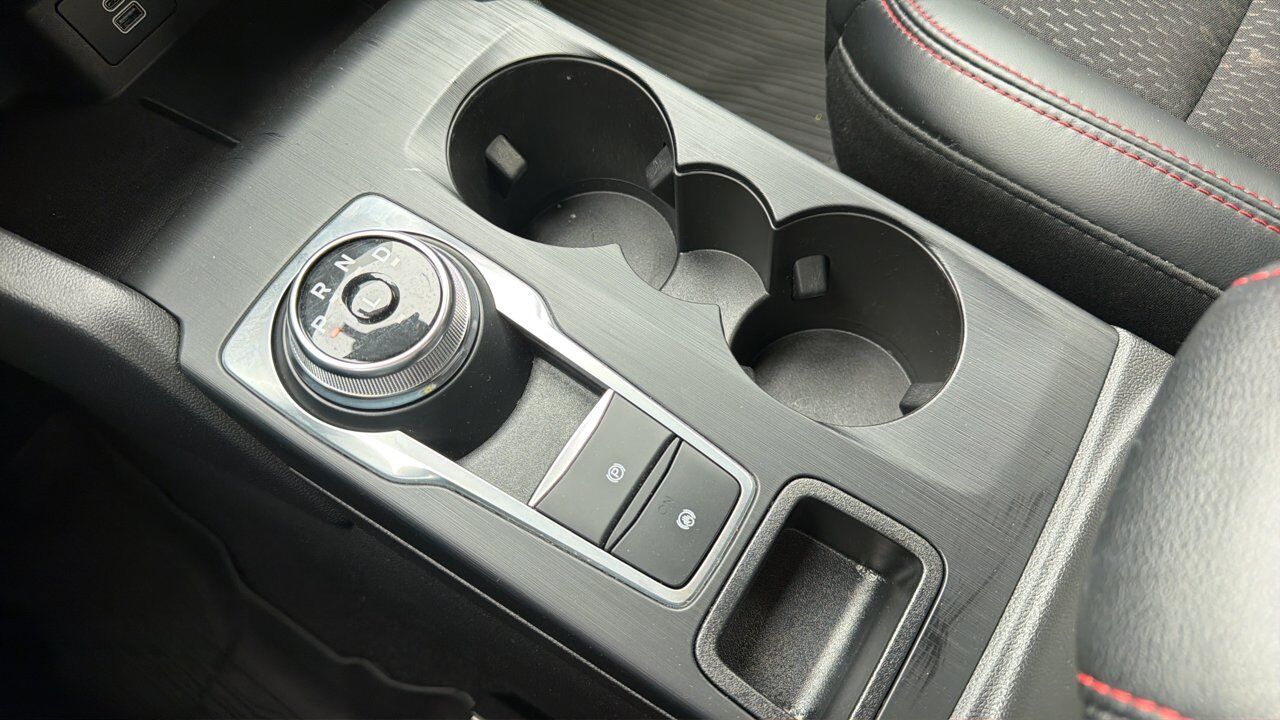 2025 Ford Escape ST-Line Select Sherwood Park AB