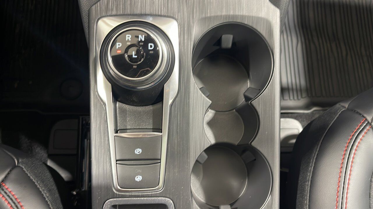 2025 Ford Escape ST-Line Select Sherwood Park AB