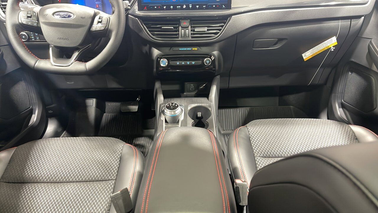 2025 Ford Escape ST-Line Select Sherwood Park AB