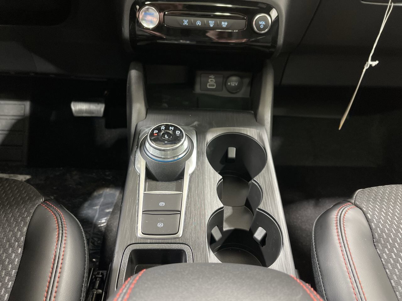 2025 Ford Escape ST-Line Sherwood Park AB