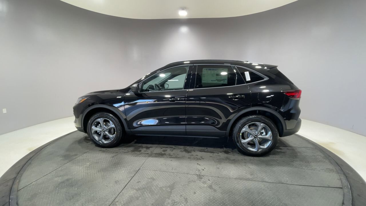 2025 Ford Escape ST-Line Sherwood Park AB