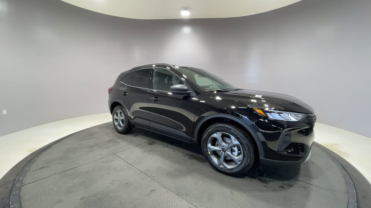 2025 Ford Escape ST-Line Sherwood Park AB