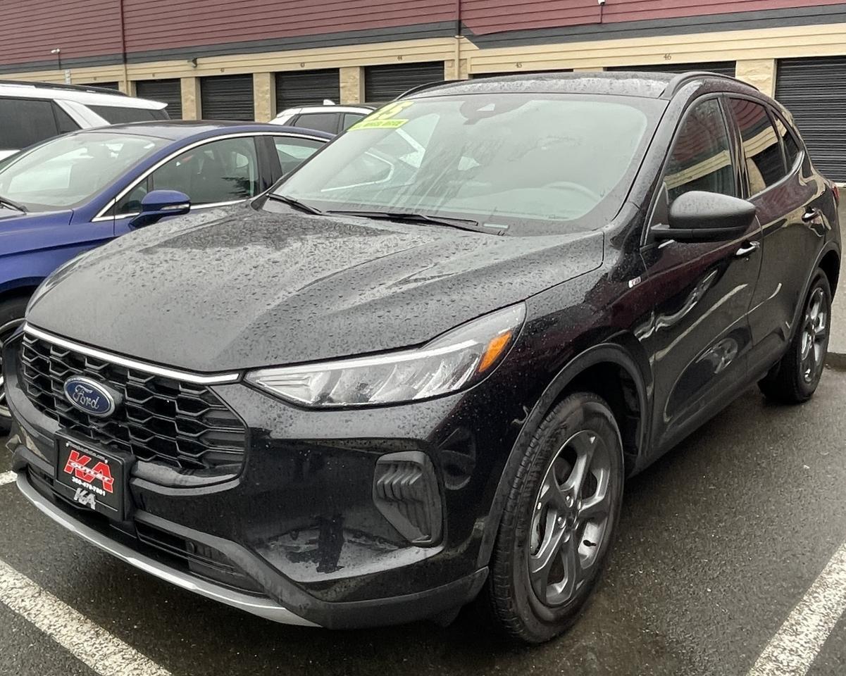 2025 Ford Escape ST-Line Sport Utility 4D