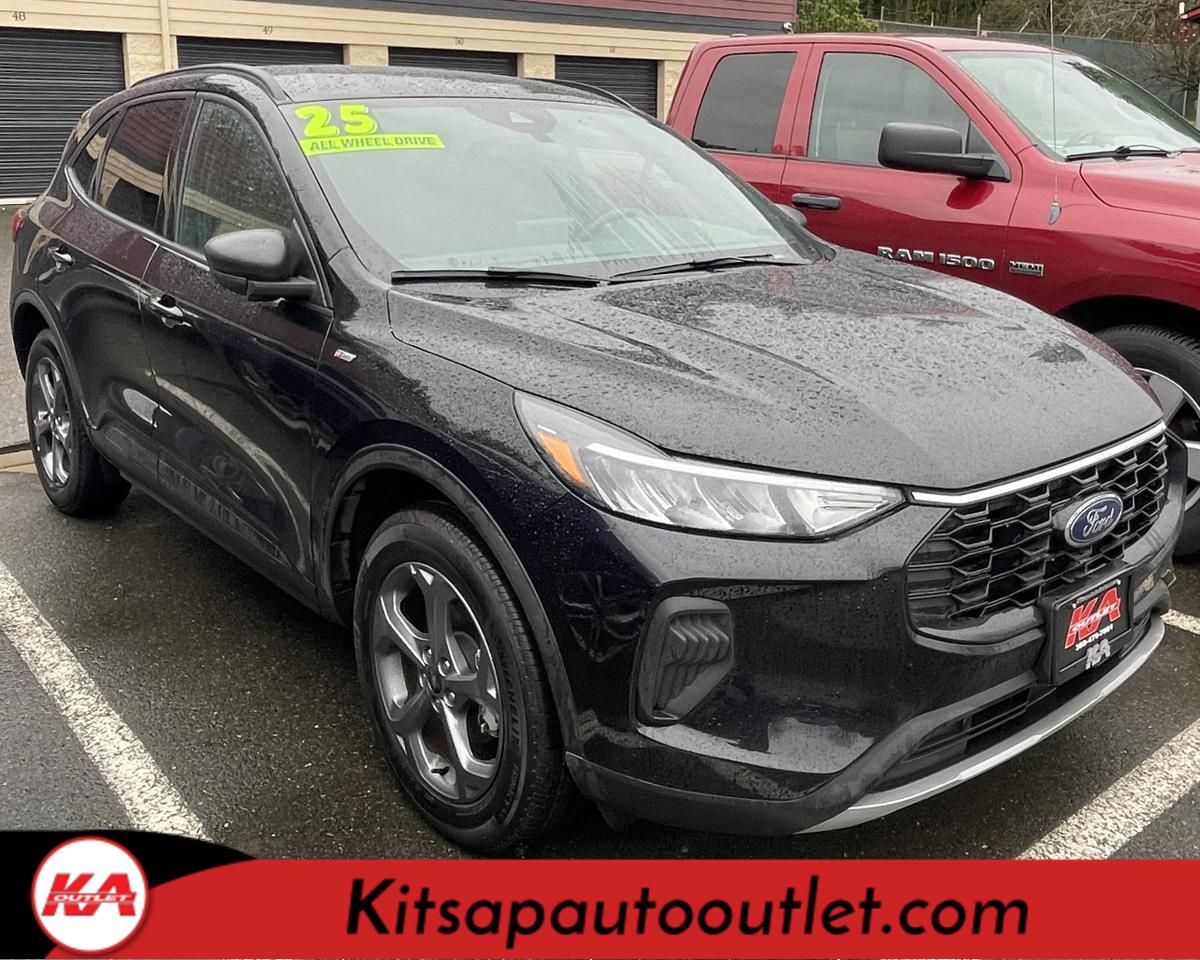 2025 Ford Escape ST-Line Sport Utility 4D