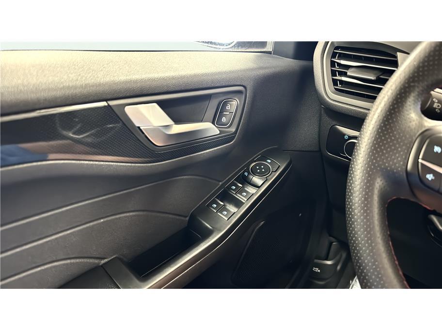 2025 Ford Escape ST-Line Sport Utility 4D Folsom CA