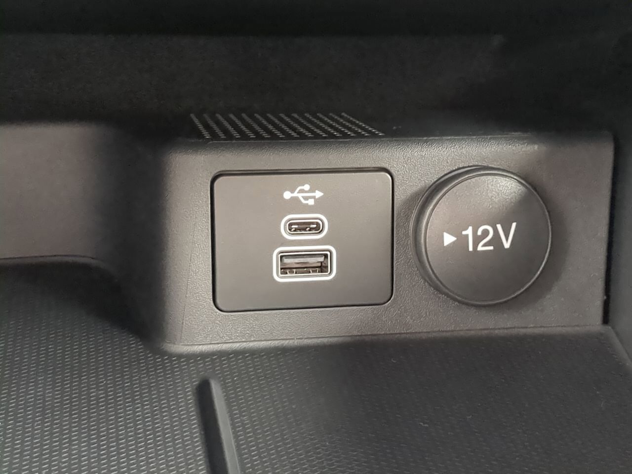 2025 Ford Escape ST-Line Winder GA