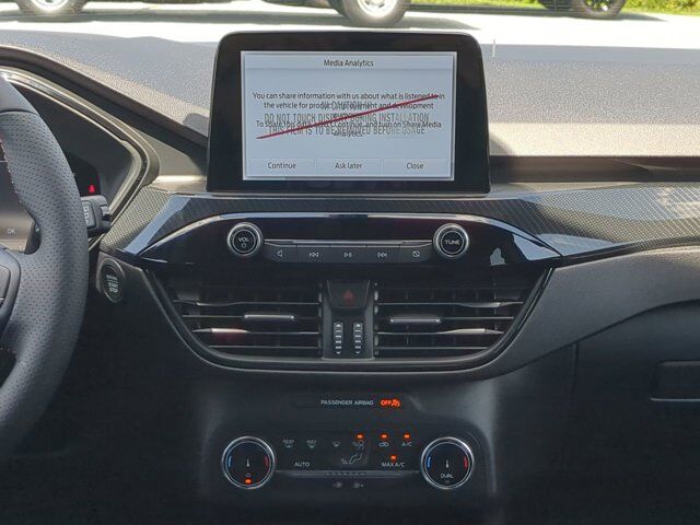 2025 Ford Escape ST-Line Winder GA