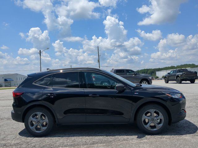 2025 Ford Escape ST-Line Winder GA