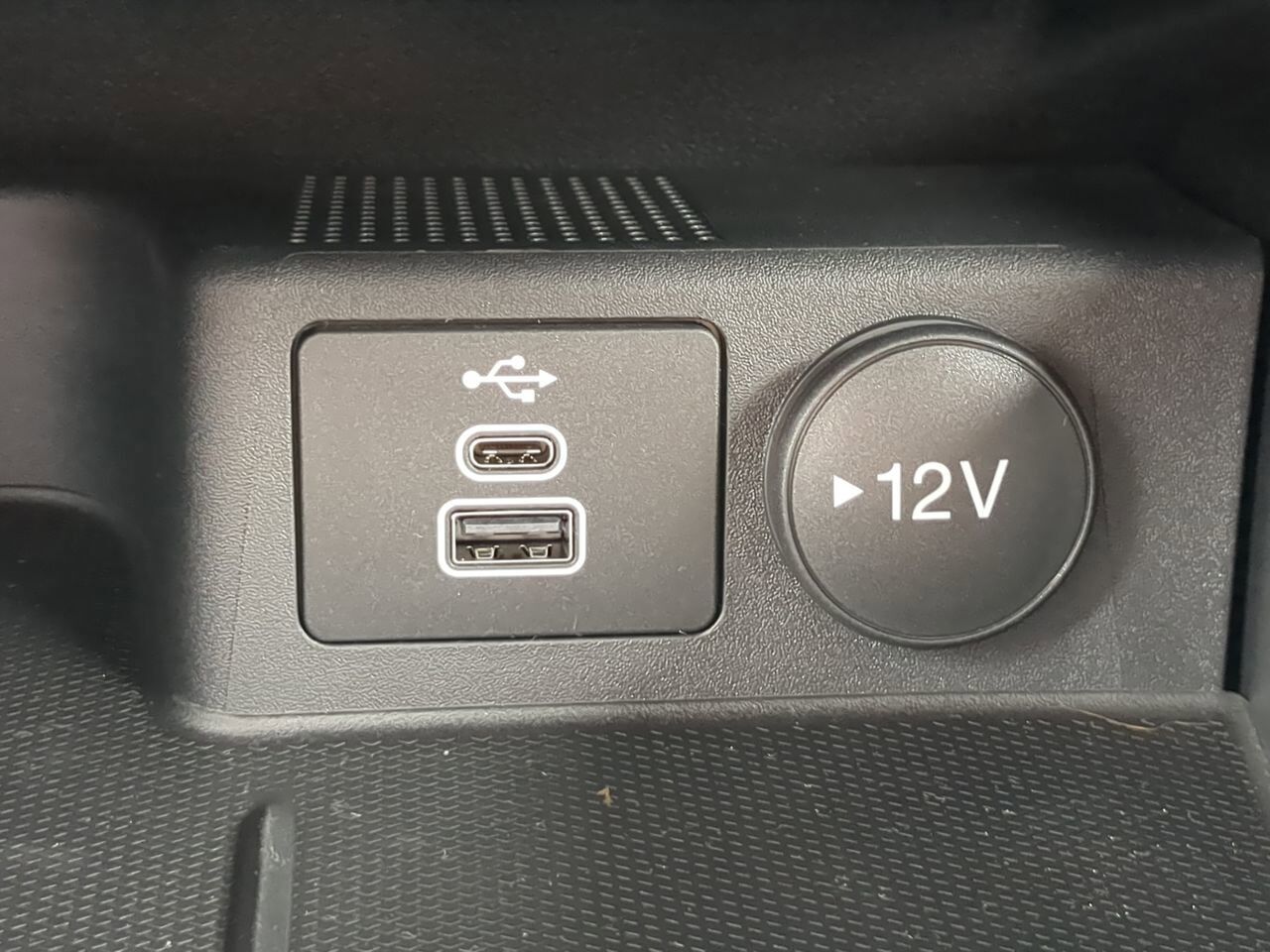 2025 Ford Escape ST-Line Winder GA