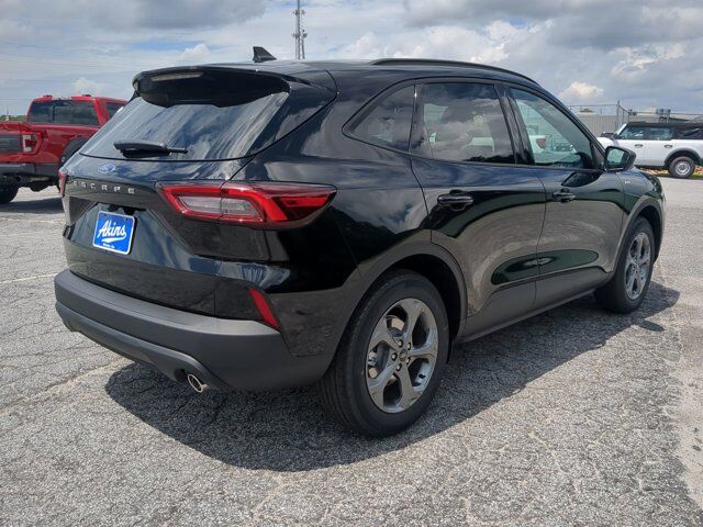 2025 Ford Escape ST-Line Winder GA