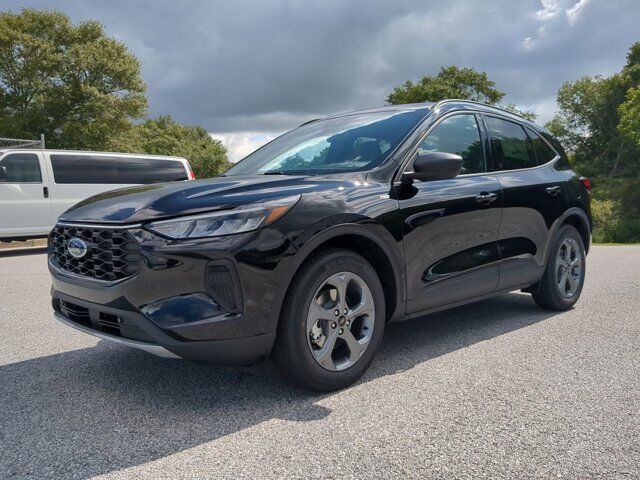 2025 Ford Escape ST-Line Winder GA