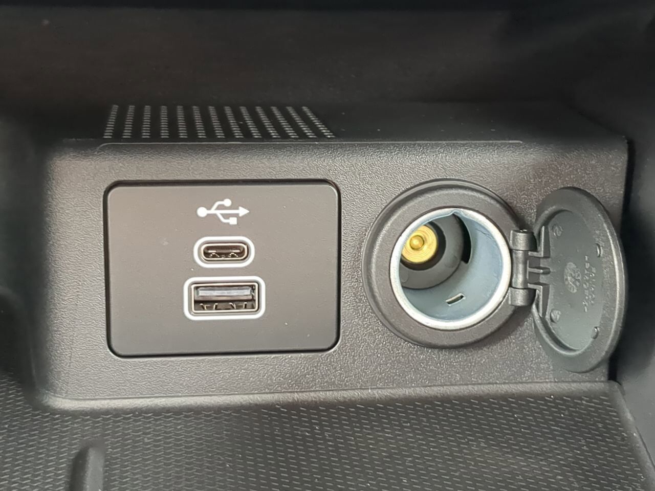 2025 Ford Escape ST-Line Winder GA