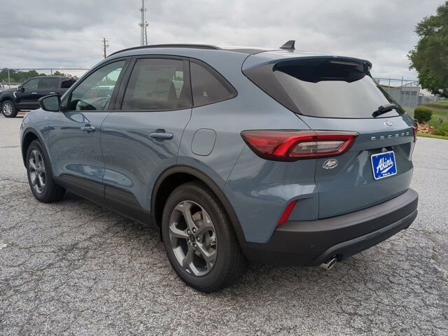 2025 Ford Escape ST-Line Winder GA