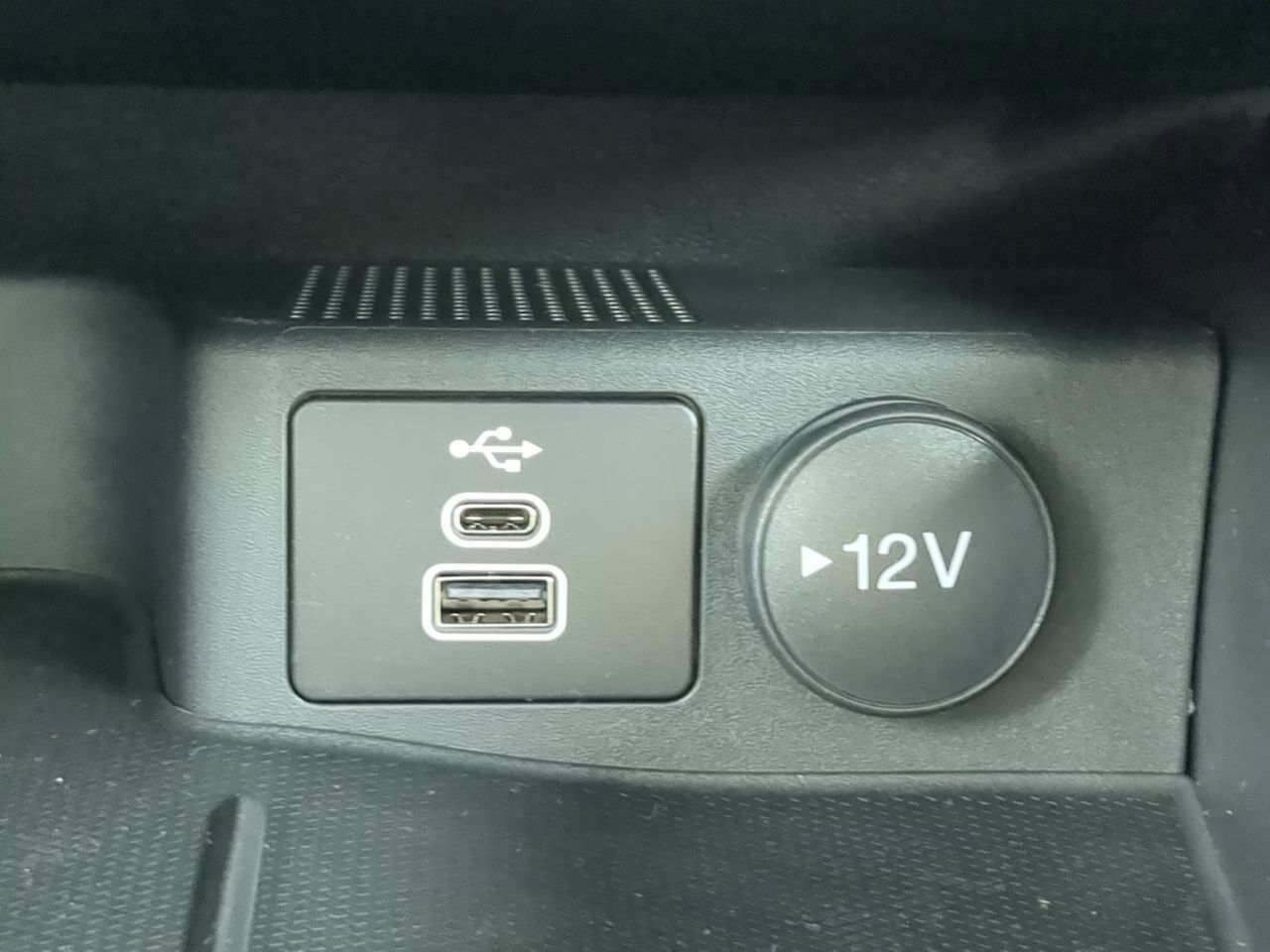 2025 Ford Escape ST-Line Winder GA