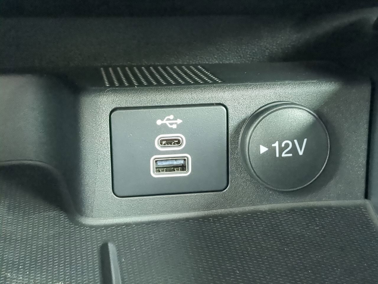 2025 Ford Escape ST-Line Winder GA