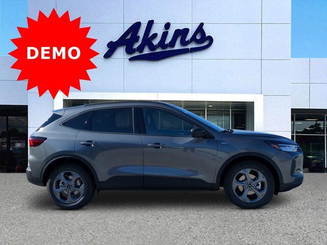 2025 Ford Escape ST-Line Winder GA