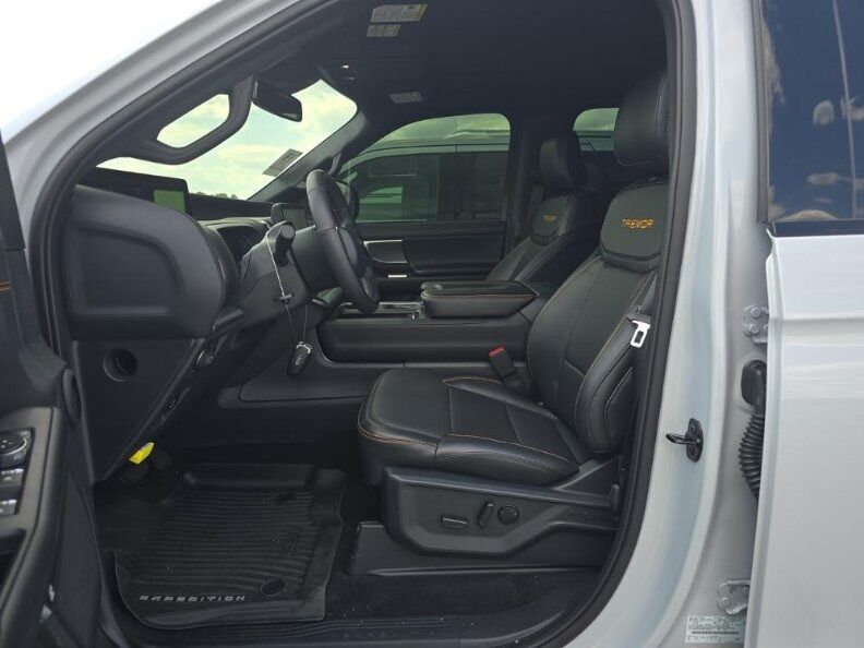 2025 Ford Expedition Fond du Lac WI