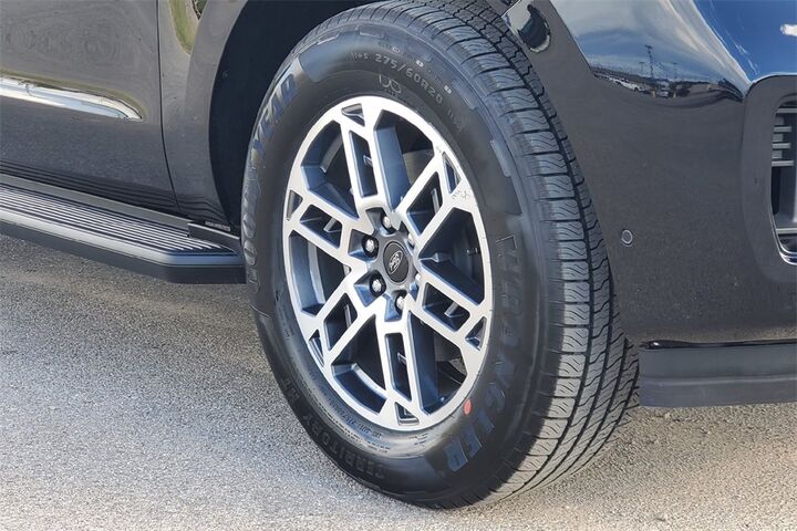 2025 Ford Expedition Active  TX