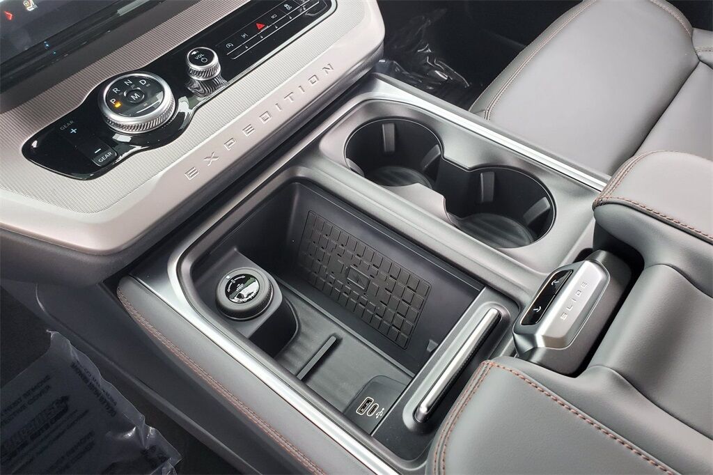 2025 Ford Expedition Active Hondo TX