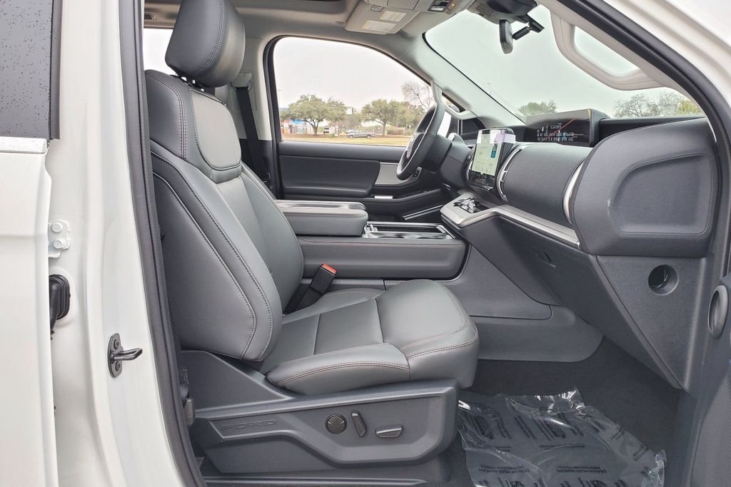 2025 Ford Expedition Active Hondo TX