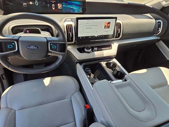 2025 Ford Expedition Active Folsom CA