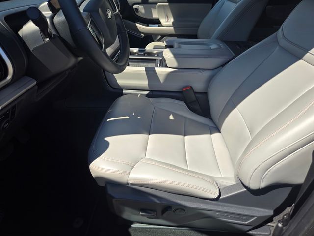 2025 Ford Expedition Active Folsom CA