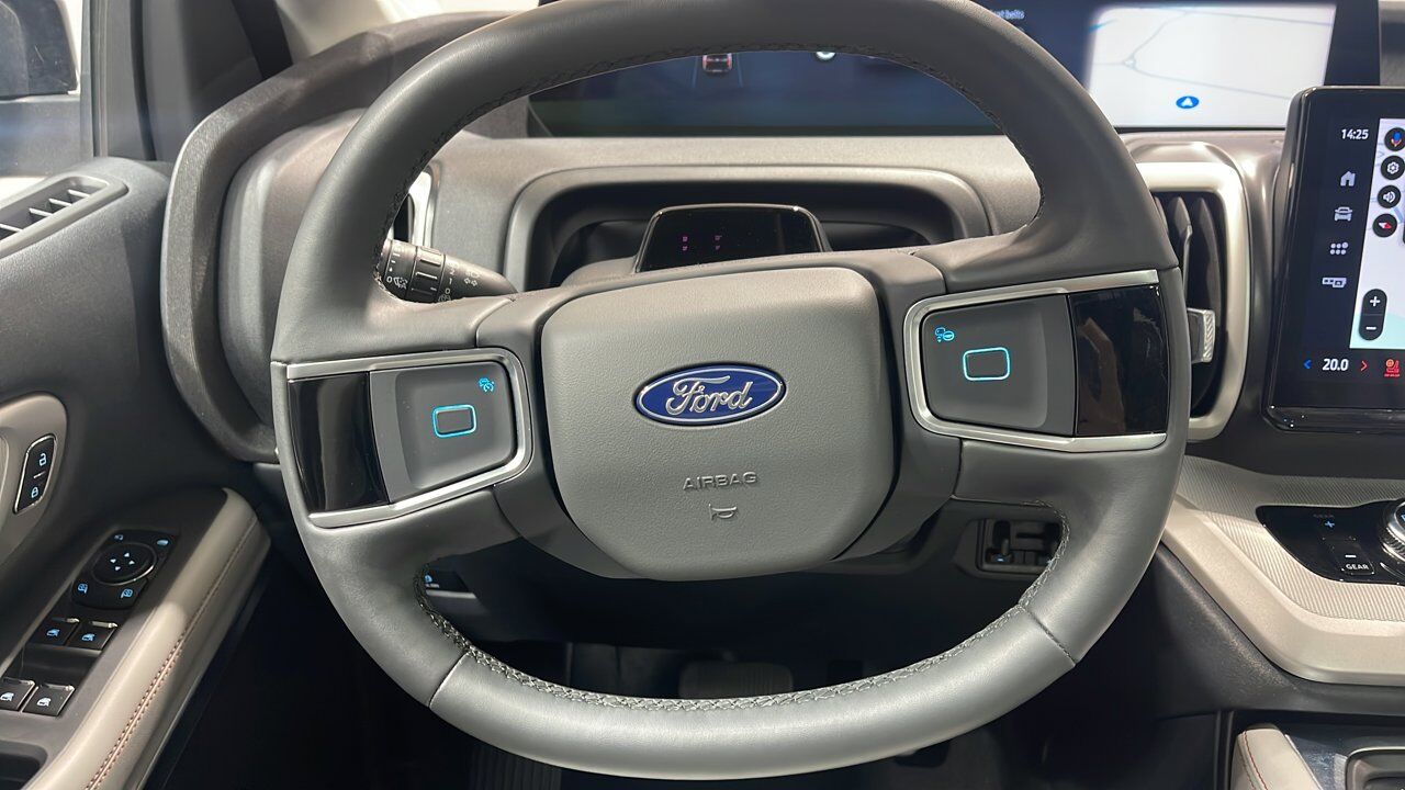 2025 Ford Expedition Active Max Sherwood Park AB