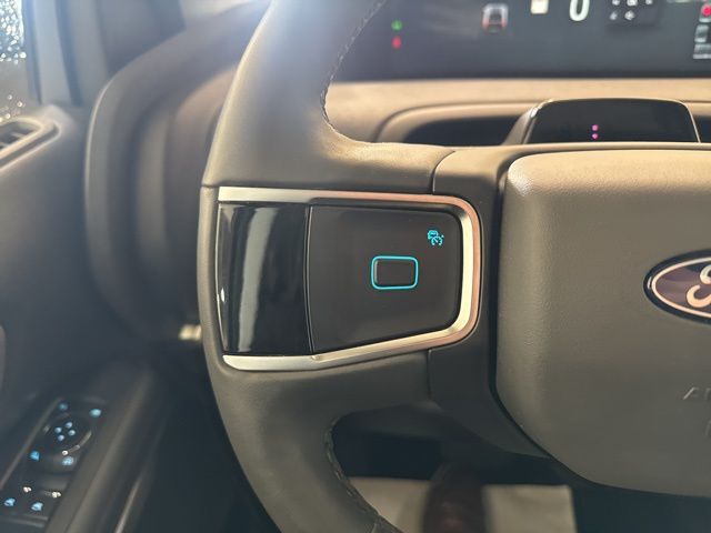 2025 Ford Expedition Active Random Lake WI