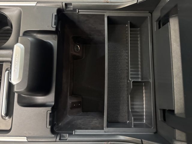 2025 Ford Expedition Active Random Lake WI