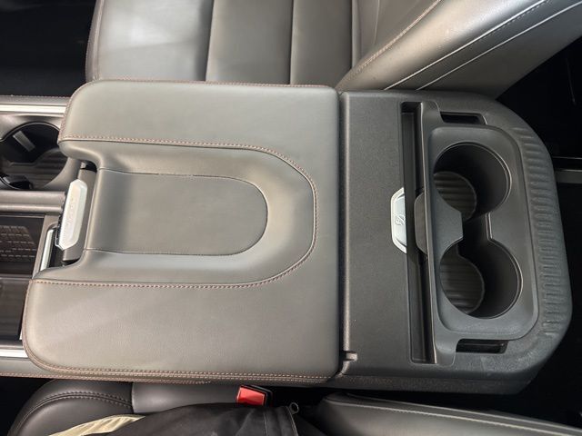 2025 Ford Expedition Active Random Lake WI