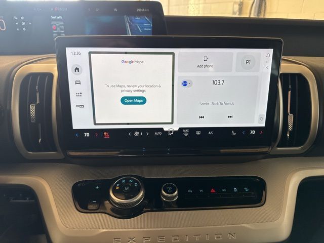 2025 Ford Expedition Active Random Lake WI