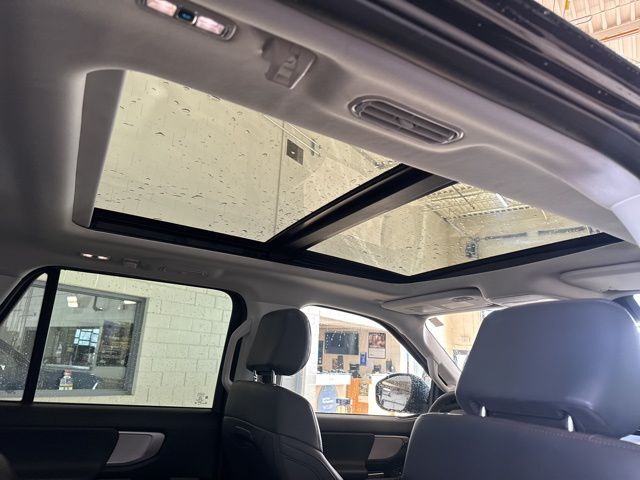 2025 Ford Expedition Active Random Lake WI