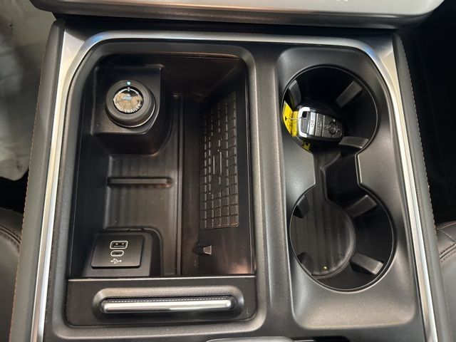 2025 Ford Expedition Active Random Lake WI