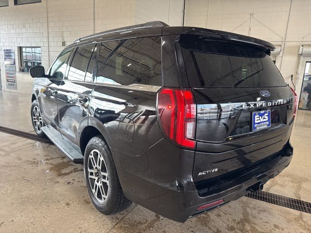 2025 Ford Expedition Active Random Lake WI