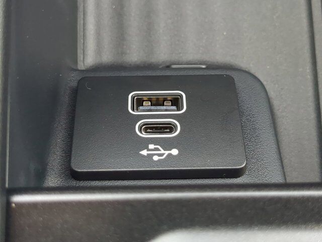 2025 Ford Expedition Active Appleton WI