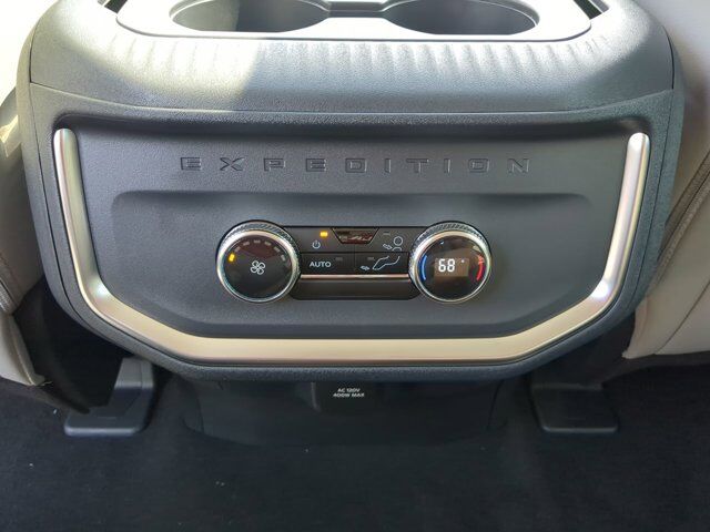 2025 Ford Expedition Active Appleton WI