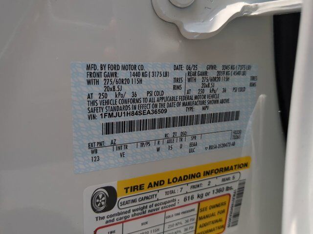 2025 Ford Expedition Active Appleton WI